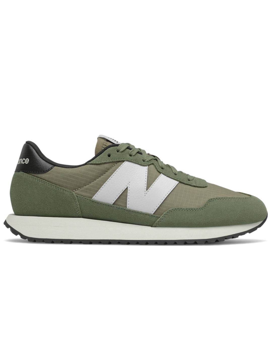 Zapatillas New Balance 237 verde de hombre.