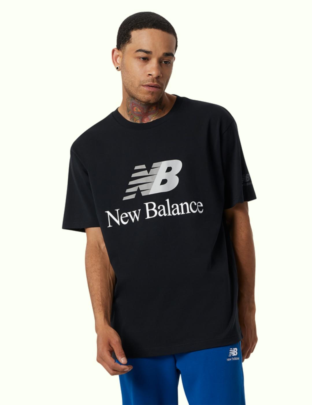 camiseta new balanse celebrate split negro de hombre.