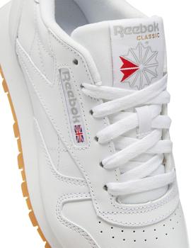 Zapatillas reebok classic leather blanco caramelo.